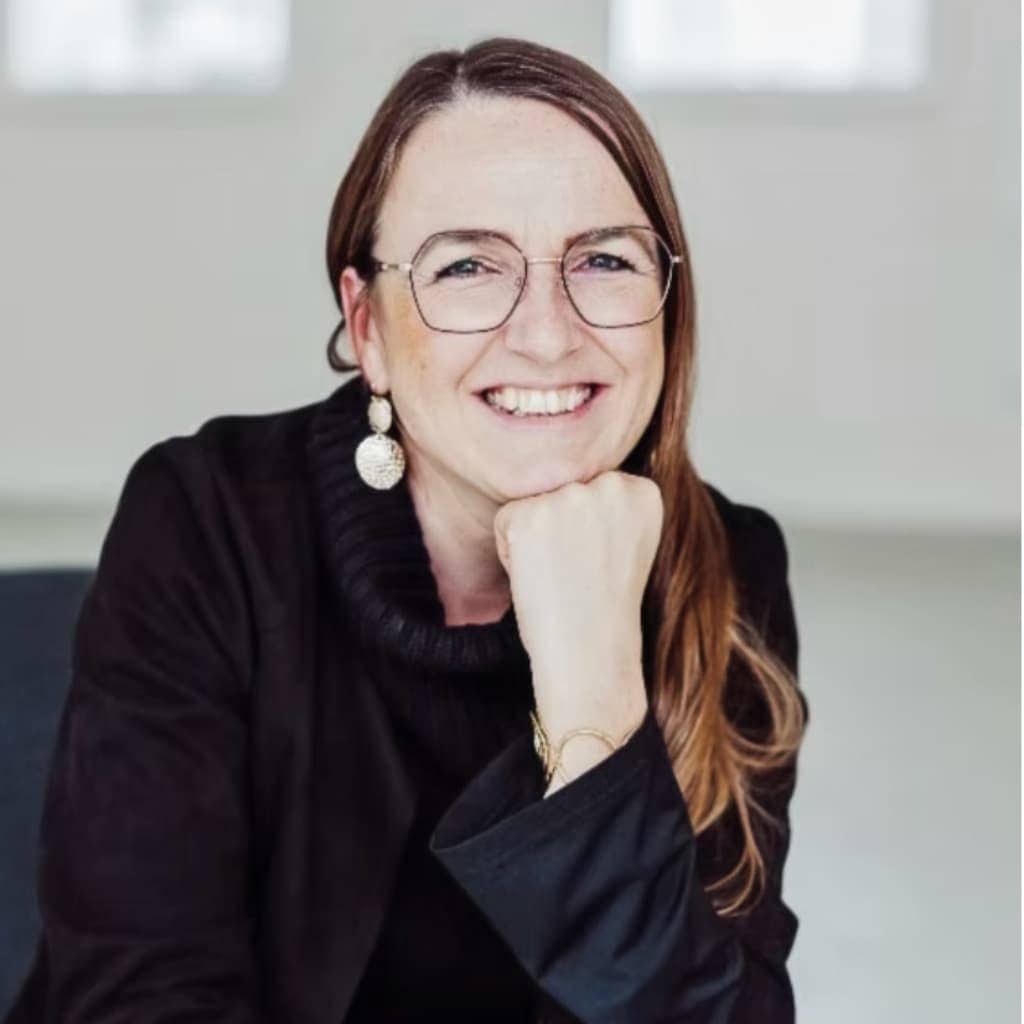 Testimonial Lucia Schramm Kaineder Testimonial traumasensible Nervensystemarbeit bei Krankheit